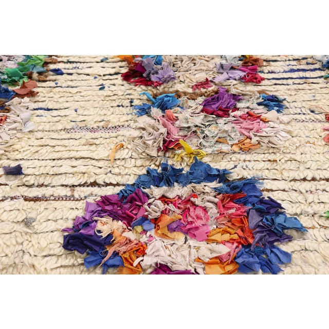 Late 20th Century Vintage Azilal Boucherouite Moroccan Rug, 04'10 X 06'10 For Sale - Image 5 of 10