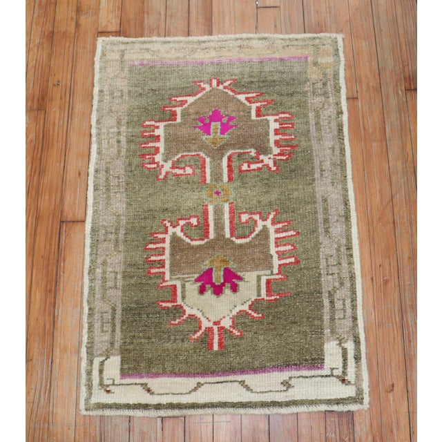 Bright Green Mid 20th Century Quirky Turkish Anatolian Rug Mat - 2' x 2'11" For Sale - Image 8 of 18
