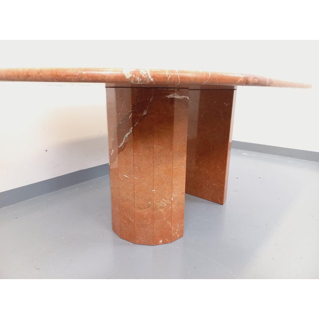 Mid-Century Modern Vintage Oval Dining Table in Pink Marble, 1970s For Sale - Image 3 of 18