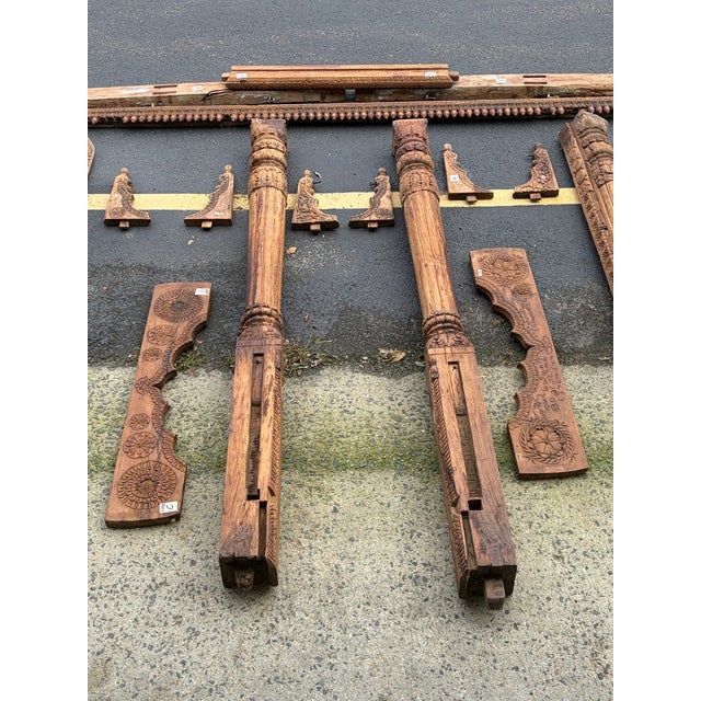 Antique Carved Teak Nepali Temple Columns Set For Sale In Philadelphia - Image 6 of 8