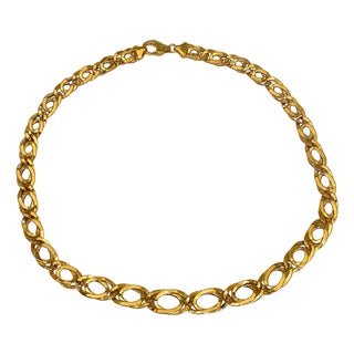 18 Karat Yellow Gold Hammered Double Oval Graduating Link Necklace 21 Gm For Sale