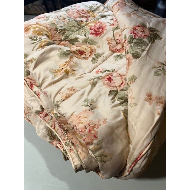 Ralph Lauren King Bedding Set - Comforter, Four (4) Pillowcases & Bedskirt For Sale - Image 10 of 12