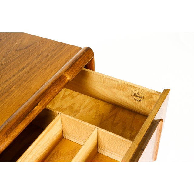 Brown 1960s Danish Modern Mid Century Walnut Low Dresser — Barney Flagg for Drexel Parallel — 6 Drawers For Sale - Image 8 of 9