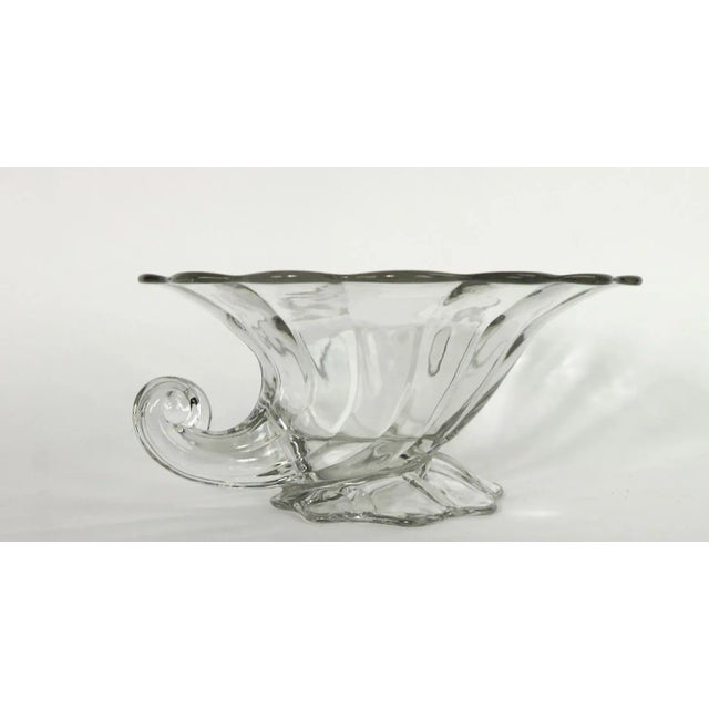 Stylish Art Deco crystal glass cornucopia by Heisey ( marked ) in perfect condition. Total W 11" x Dia. of top 10.5" x...
