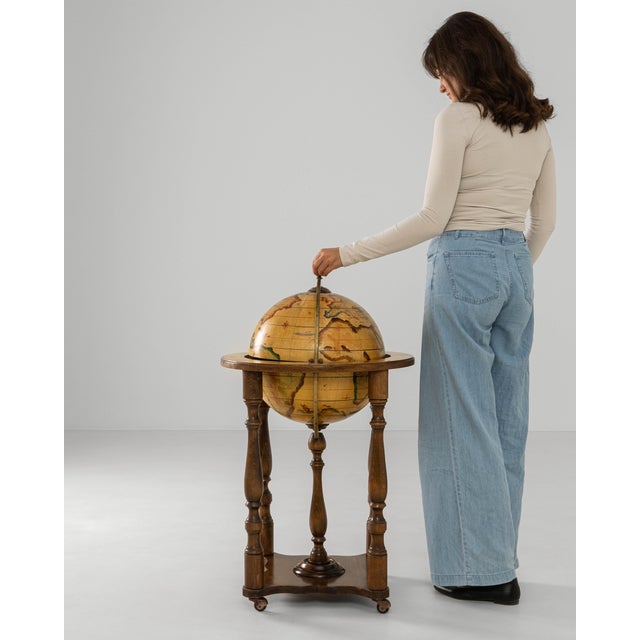 1970s French Baroque Style Globe Bar Cart With Wheels For Sale In Greensboro - Image 6 of 18