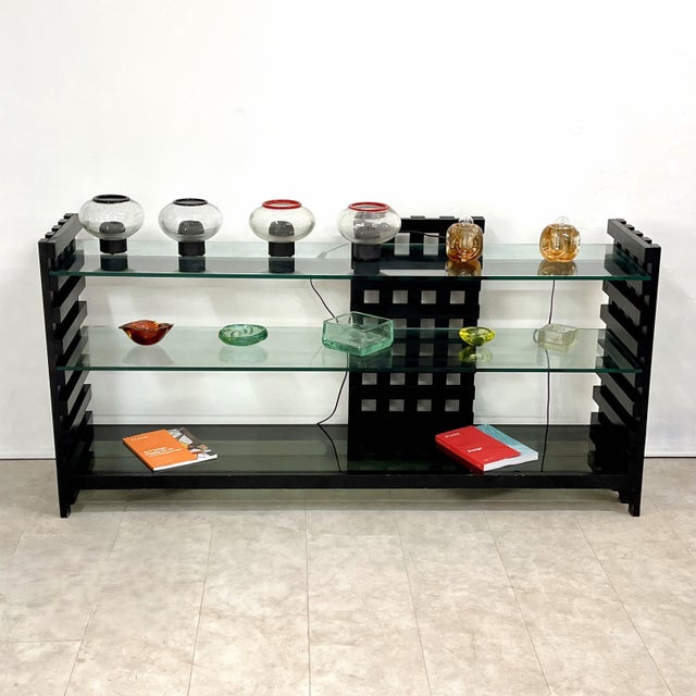 Modular Bookcase in Lacquered Wood and Glass by Gil and Xavier David, France, 1972 For Sale - Image 6 of 6