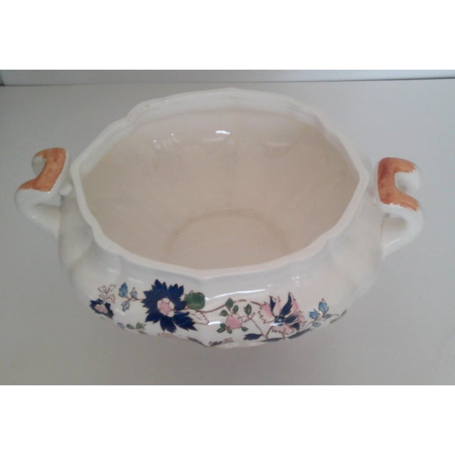 1970s Royal Sealy Japan Covered Soup Tureen With Ladle Ceramic, Blue & Red Chinoiserie Pattern 4 Pieces For Sale - Image 9 of 18