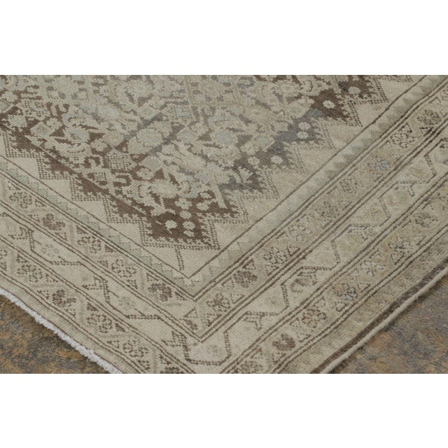 Early 19th Century Antique Persian Malayer Rug in Brown and Cream With Geometric Pattern - Rug & Kilim For Sale - Image 5 of 7