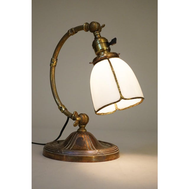 1910s Art Nouveau Edward Miller Industrial Machine Age Elaborate Brass Slag Glass Articulating Desk Table Piano Lamp For Sale In Los Angeles - Image 6 of 12