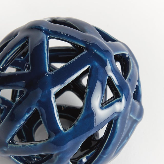 Contemporary Alicia Orb Small For Sale - Image 3 of 5