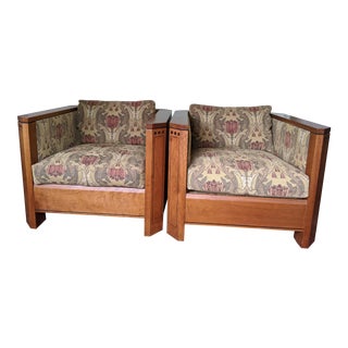 Stickley Vintage 21st Century Collection Chairs - a Pair For Sale