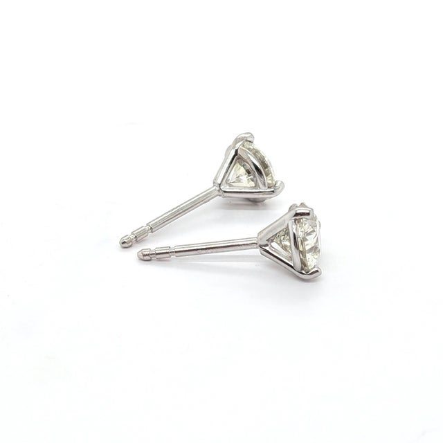Metal 14k White Gold Diamond Stud Earrings ~1.23cts, Pair For Sale - Image 7 of 9