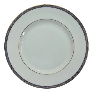 Vintage Wedgwood Dinner Plate in Pattern Palatia Blue Gold Greek Key Border, Made in England For Sale