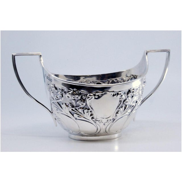 Silver Embossed Candy Box with Floral Motifs, Scrolls and Monogram Cards, in Very Good conditions. Designed 1890 to 1919...