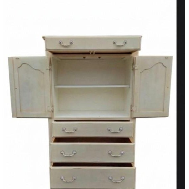 Great condition. minor wear. Please see photos as they are considered part of the description. See more furniture in our...