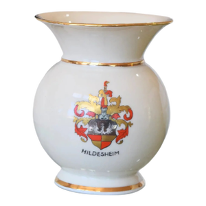 Mid 20th Century Gerold & Co. Tettau Porcelain Vase