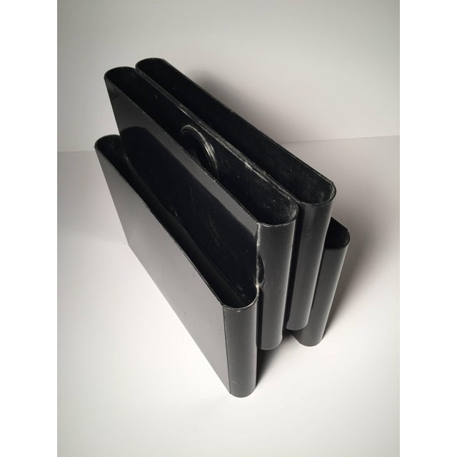 Mid-Century Modern Vintage Black Giotto Stoppino Kartell Magazine Rack For Sale - Image 3 of 6
