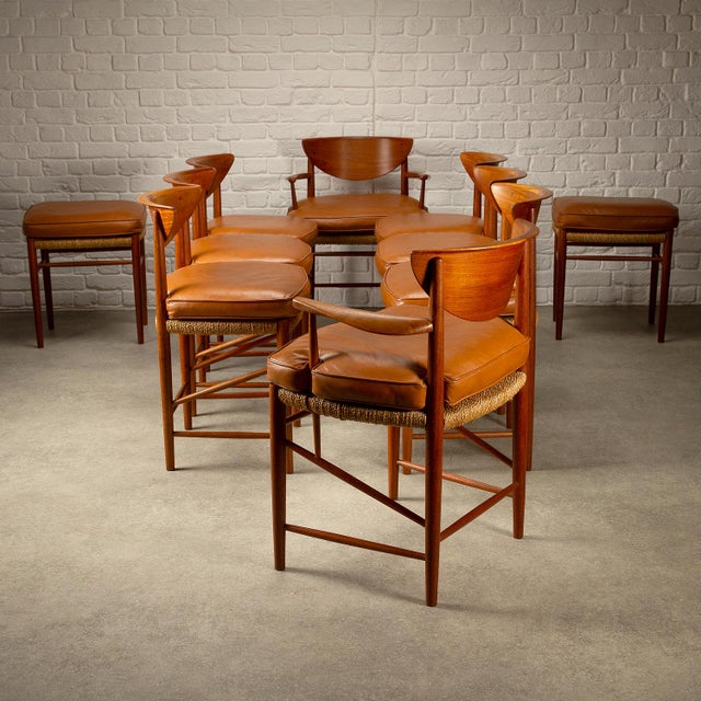 Mid-Century Modern Model 317 and 316 Dining Chairs and Stools by Hvidt and Mølgaard-Nielsen for Søborg Møbelfabrik, 1950s, Set of 10 For Sale - Image 3 of 18