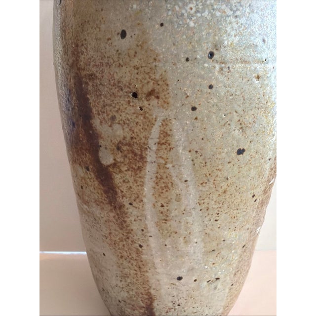 Mid-Century Modern 1970s MCM Mischa Kallis Studio Pottery Vase 10" Signed Ash Glaze Schindler Hollywood For Sale - Image 3 of 7