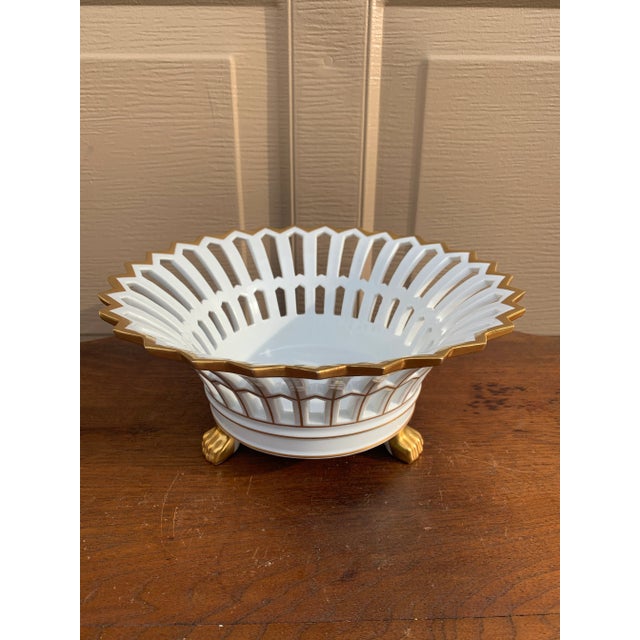 Late 20th Century Reticulated Porcelain Basket With Gilt Detail and Lion Paw Feet For Sale - Image 5 of 10