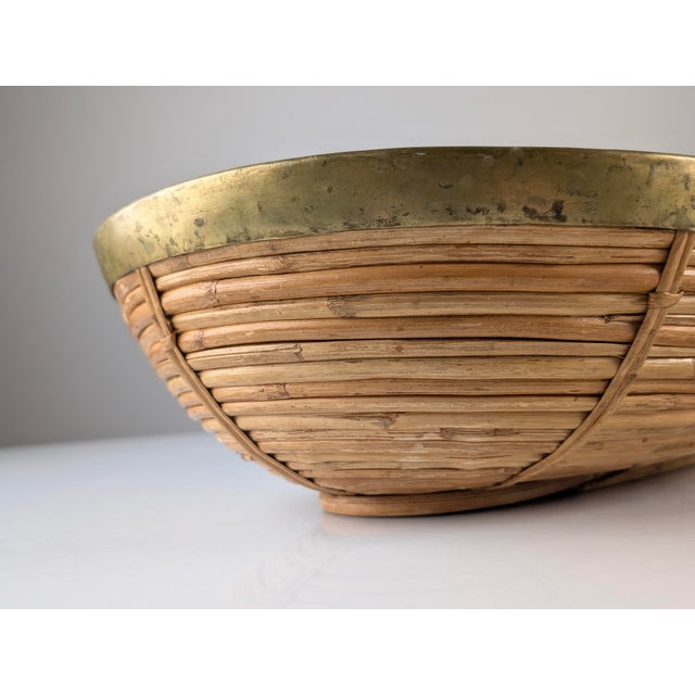 Mid-Century Italian Rattan and Brass Oval Centerpiece Bowl, 1970s For Sale - Image 4 of 12