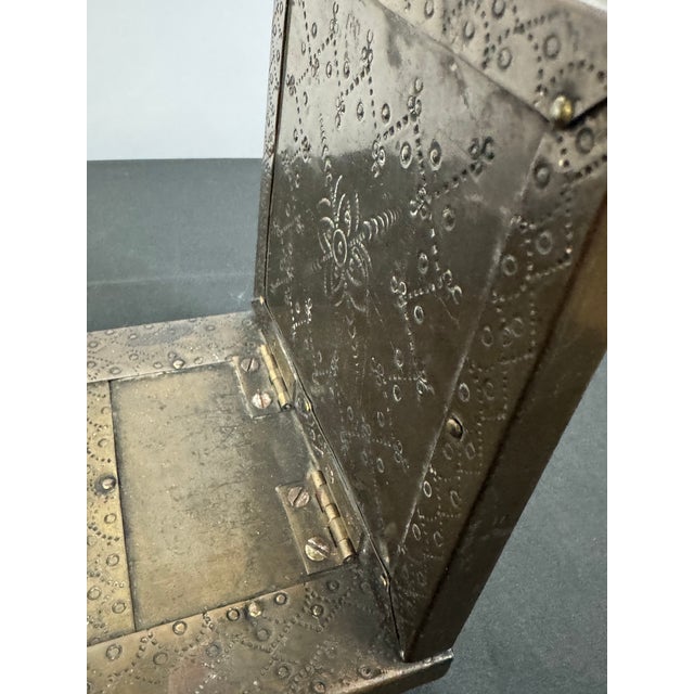 Antique Edwardian Brass & Wood Expandable Imperial Eagle Bookends Book Rack, Circa 1900 For Sale In Pittsburgh - Image 6 of 12