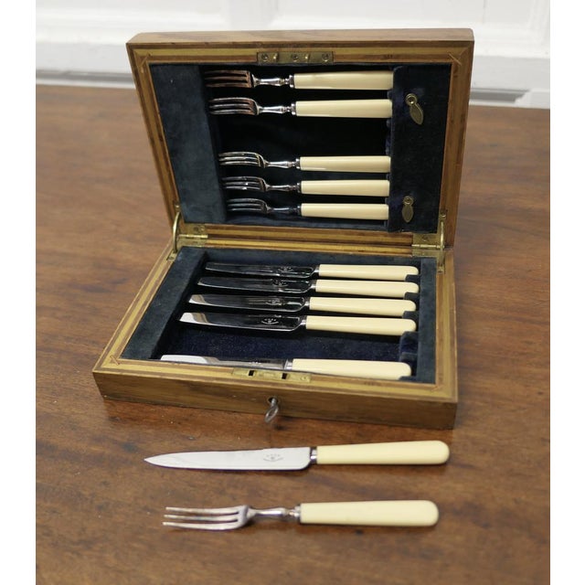 Desert Cutlery Canteen from William Hutton & Sons, 1940s, Set of 13 For Sale - Image 9 of 10