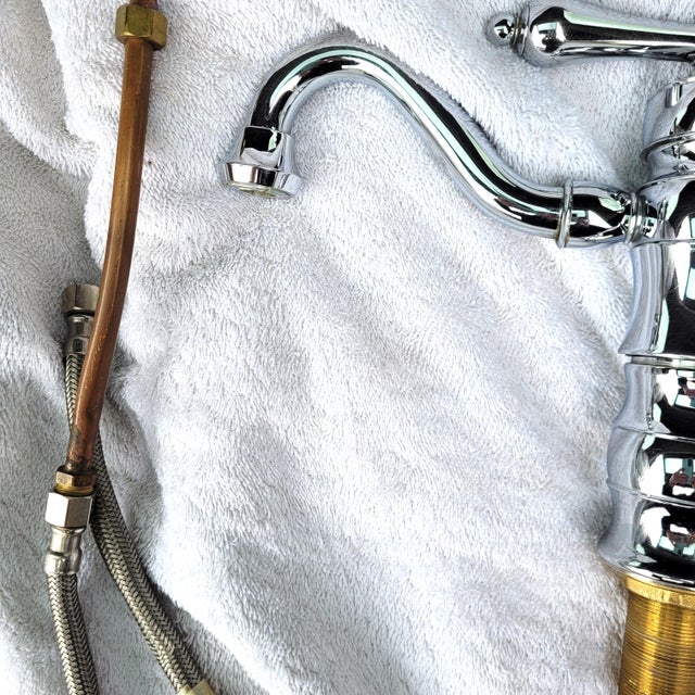 Waterworks Single Hole Polished Nickel Faucet - Kitchen or Bath For Sale In Minneapolis - Image 6 of 8