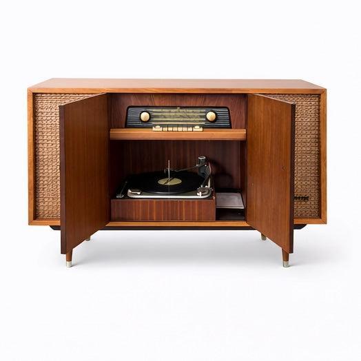 Mid-Century Teak Radiogram Cabinet with Turntable from Pye Stereo For Sale - Image 3 of 10