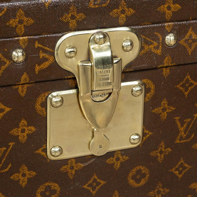 Antique 20th Century Hat Trunk in Monogram Canvas from Louis Vuitton, Paris, 1910s For Sale - Image 15 of 18