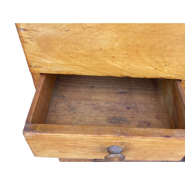 Antique American Country Pine Flour Bin Dry Sink Cabinet With Lift-Top Storage, Circa 1880–1910 For Sale - Image 4 of 6