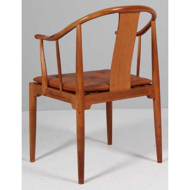 Chinese Chair 4283 by Hans J. Wegner for Fritz Hansen For Sale - Image 6 of 7