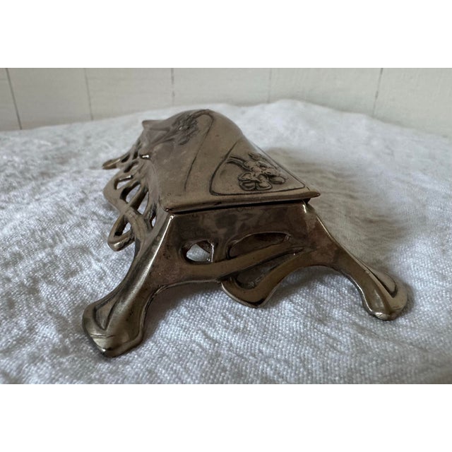 Silver Antique Art Nouveau Silver Plated Stamp Box For Sale - Image 8 of 12