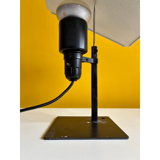 Arteluce 611G Table Lamp by Gino Sarfatti, 1970s For Sale - Image 3 of 14