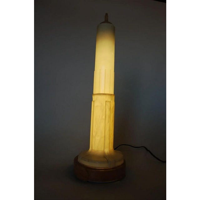 Art Deco 1930s Streamline Art Deco Celluloid Empire State Building Shaped Florescent Table Lamp For Sale - Image 3 of 6
