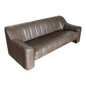 1980’s Buffalo Leather Ds-44 Attributed to DeSede Sofa