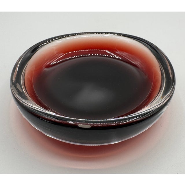 Mid-Century Modern Vtg. Orrefors Sven Palmqvist Selena Series Red Cased Sommerso Glass Bowl Signed MCM For Sale - Image 3 of 12
