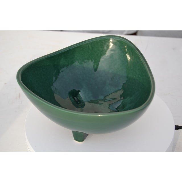 Mid-Century Modern 1950s Mid Century Modern Green Ceramic Ikebana Planter For Sale - Image 3 of 11