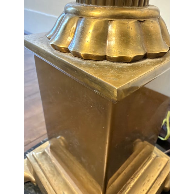 1970s Vintage Hollywood Regency Neoclassical Brass-Tone Floor Lamp For Sale - Image 5 of 9