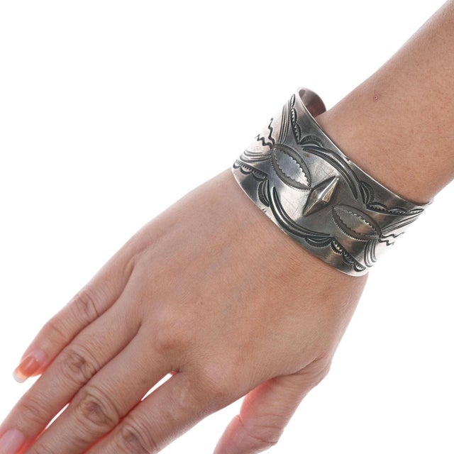 c1930's 6.5" Navao Stamped silver wide bracelet For Sale - Image 9 of 10