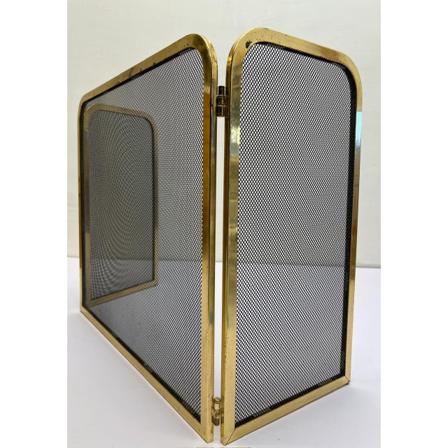 Foldable Fireplace Screen in Brass and Wire Mesh, 1970s For Sale - Image 4 of 7