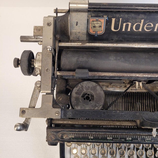 Model No. 5 Typewriter by Underwood and G. Truniger S.A., 1910s For Sale - Image 16 of 18