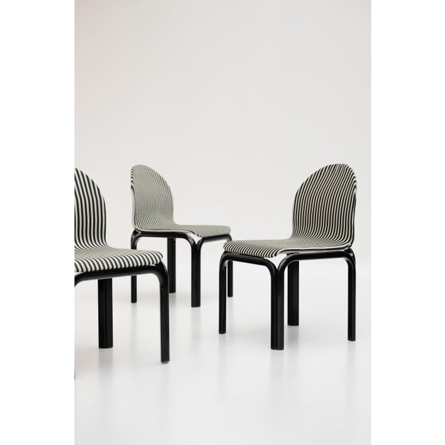 1970s Vintage Orsay Chairs by Gae Aulenti for Knoll, 1970s, Set of 4 For Sale - Image 5 of 16
