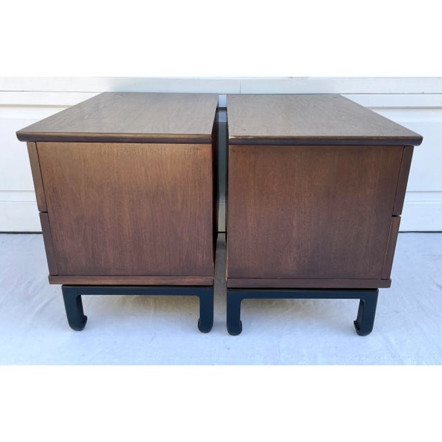 American of Martinsville Pair of Mid-Century Modern Nightstands For Sale - Image 11 of 13