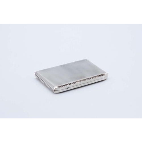 Plain Silver Cigarette Case with Beveled Corners For Sale - Image 4 of 4
