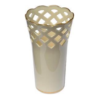 Vintage Lenox Wicker Collection 6 Inch Lattice Fine Bone Ceramic Vase 24k Gold Trim For Sale