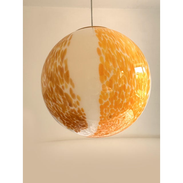 Contemporary White and Amber Spots Sphere Pendant Light in Murano Glass For Sale - Image 6 of 10