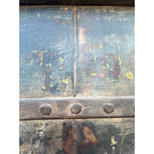 1900s Antique Door With Rustic Metal Inset | Detailed Indian Door ...
