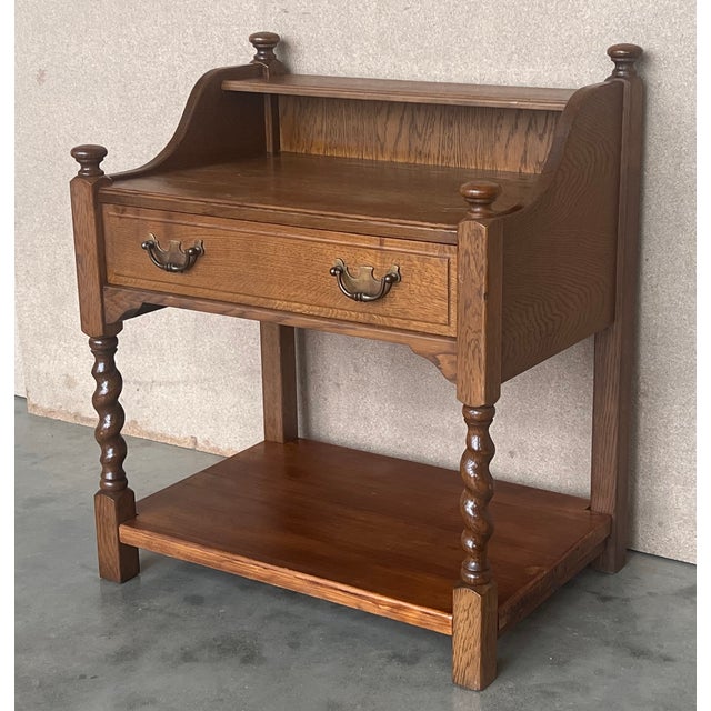 1900 - 1909 20th Century Pair of Solid Carved French Nightstands With Low Shelve and Crest For Sale - Image 5 of 11