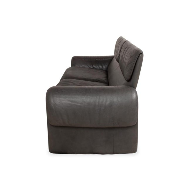 Black Leather DS-2011 Two-Seater Sofa from De Sede For Sale - Image 17 of 18